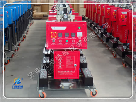 選購聚氨酯發(fā)泡機設(shè)備的考量指標(biāo)